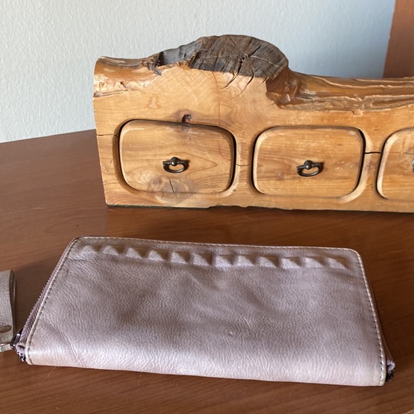 DuDu Zip Around Wallet - Picture 6 of 6